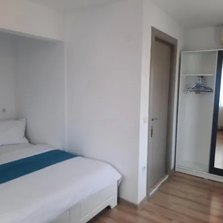 Casa Loro إيفوري سود