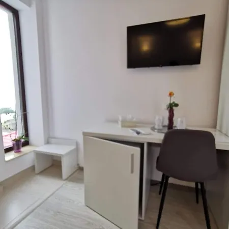 Casa Loro Pensión 3*
